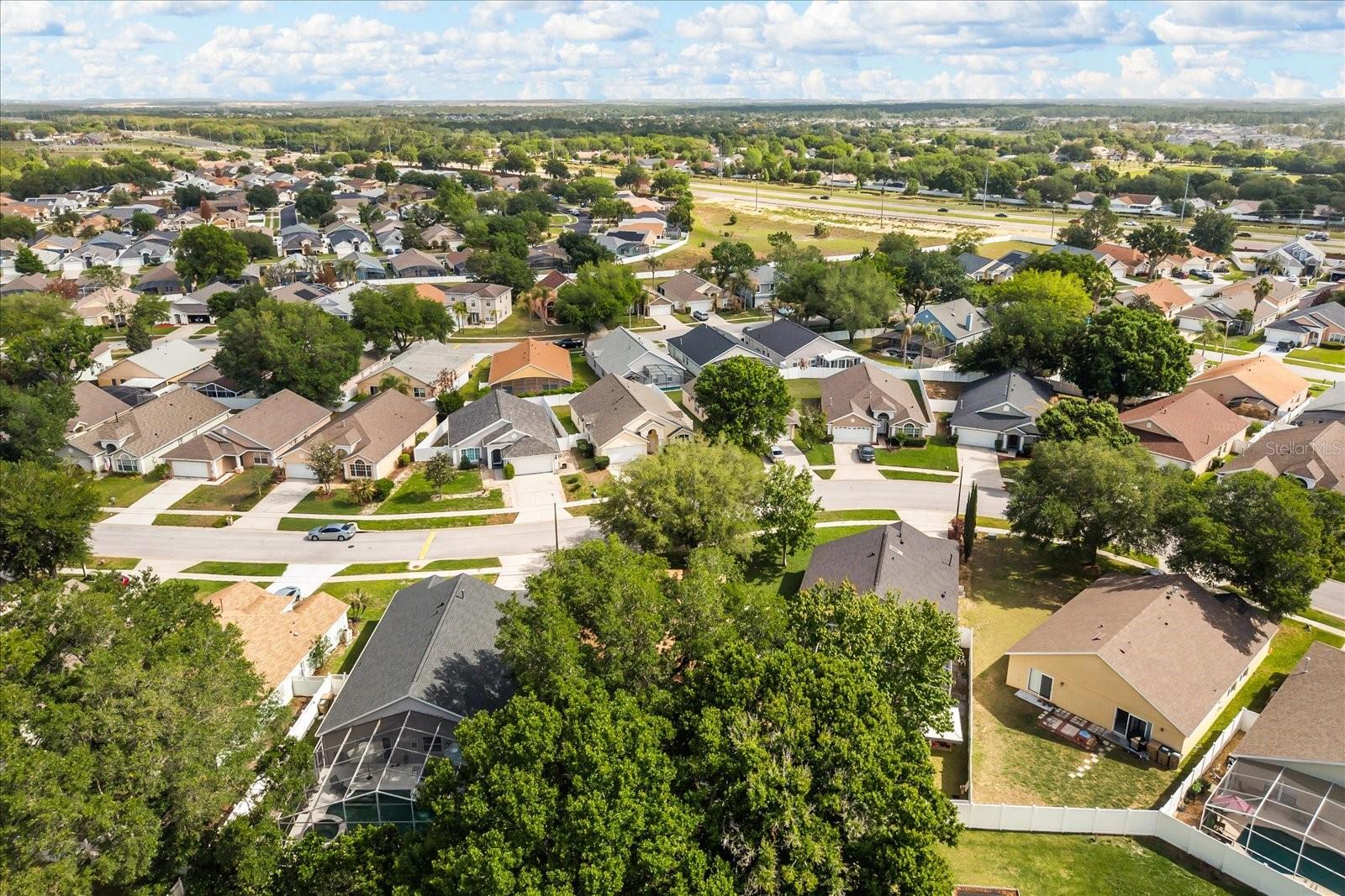 WESTON HILLS SUB - Residential