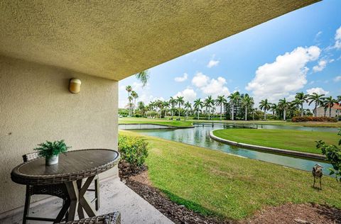 5900 BAHIA DEL MAR CIRCLE 137 ST PETERSBURG FL 33715