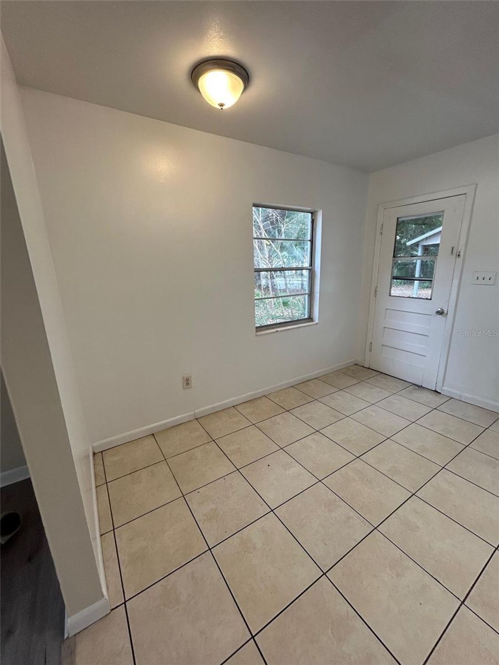 Photo of 401 E Myrtle Street, Longwood, FL 32750 (MLS # O6374146)