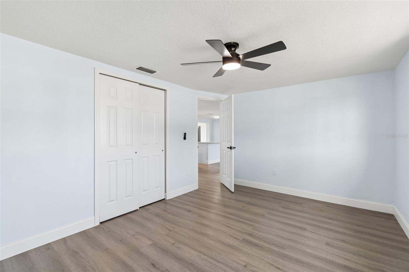 BEACON SQUARE - Residential