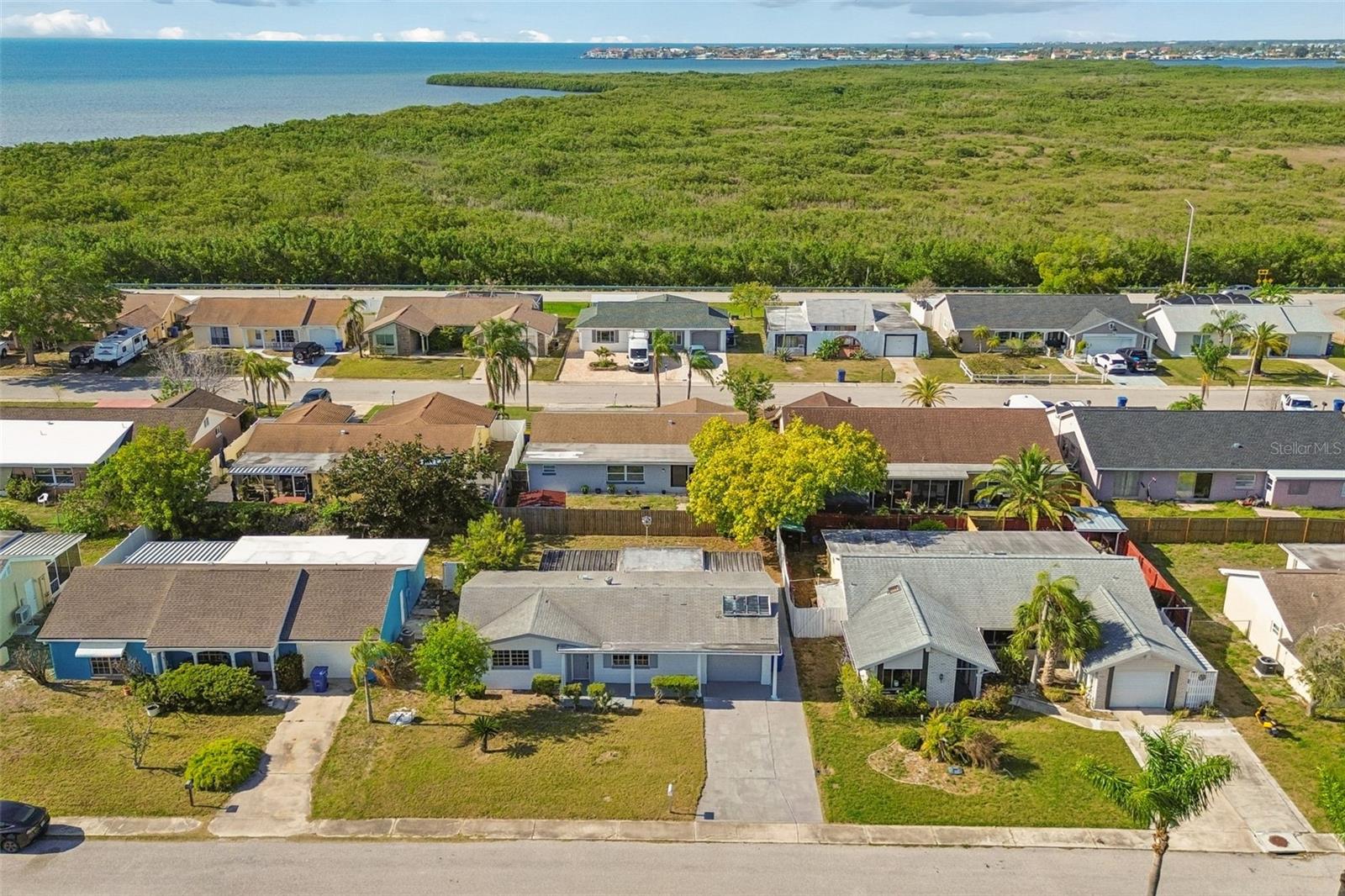BEACON SQUARE - Residential