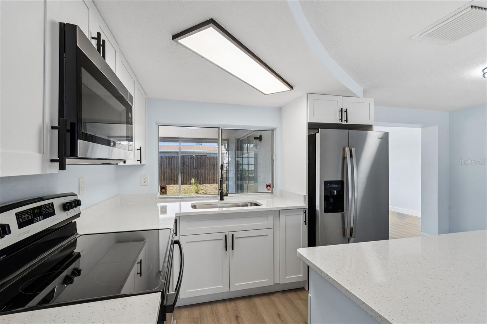 BEACON SQUARE - Residential