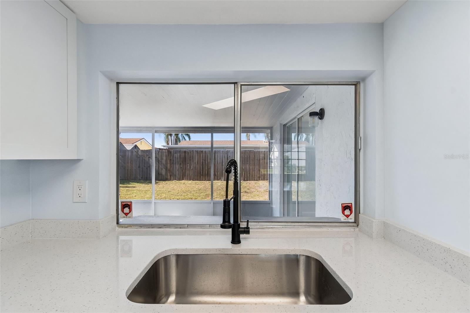 BEACON SQUARE - Residential