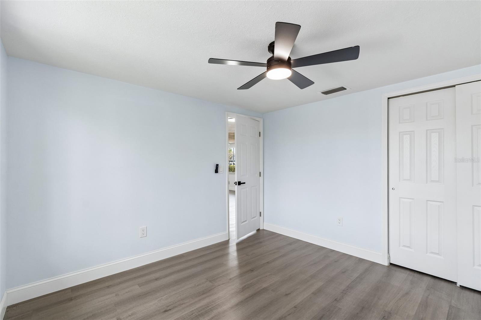 BEACON SQUARE - Residential