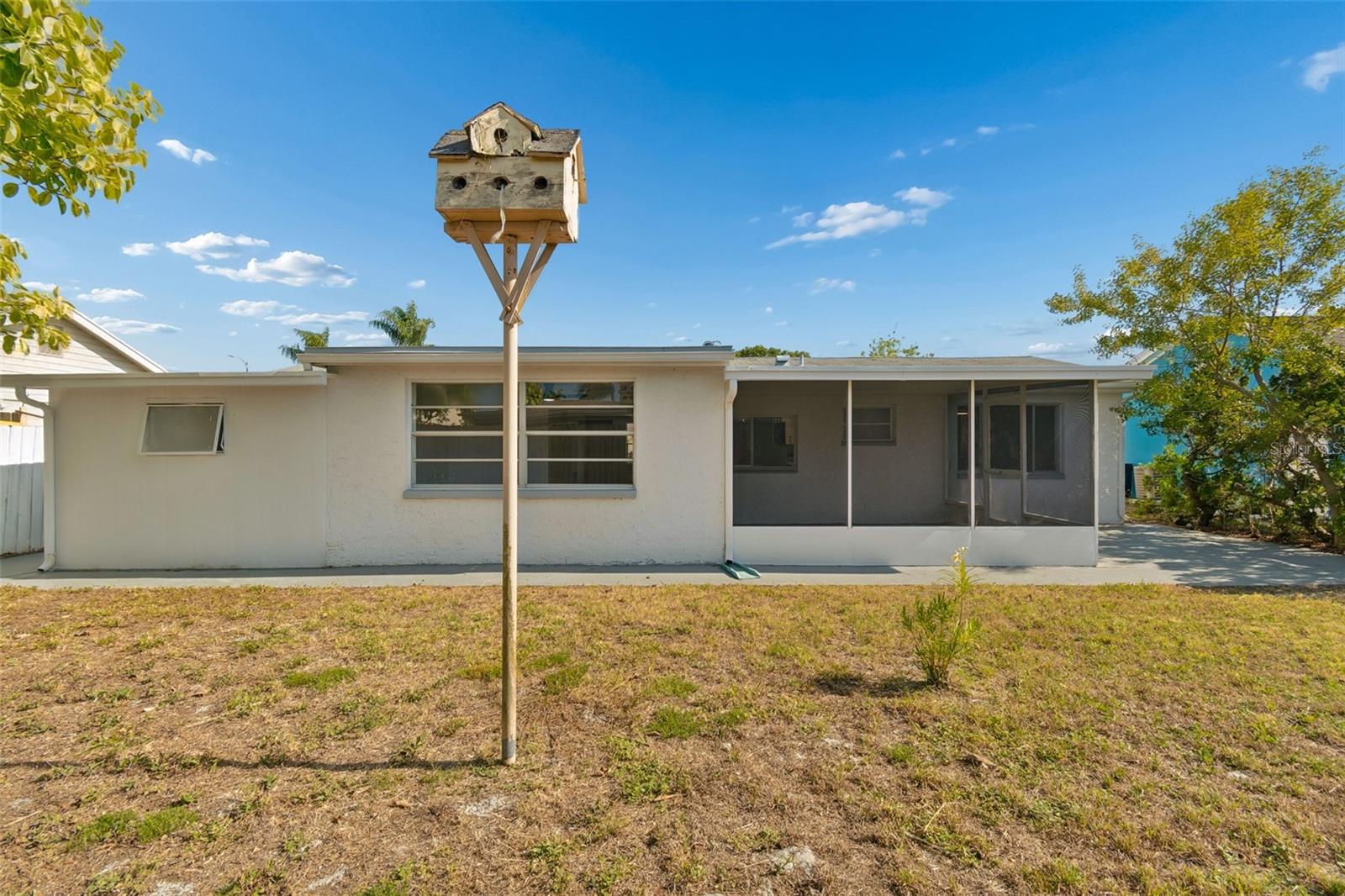 BEACON SQUARE - Residential
