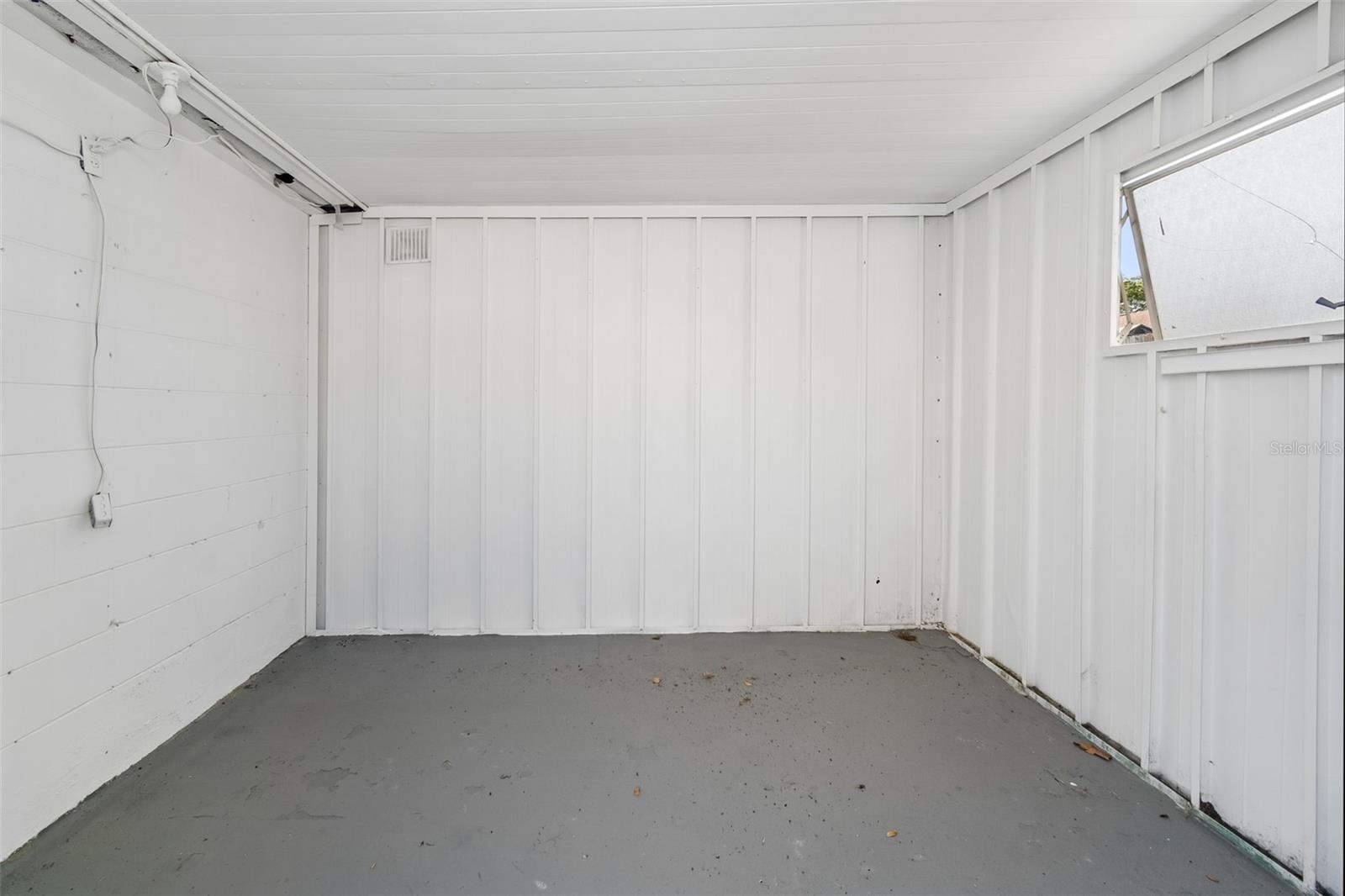 BEACON SQUARE - Residential