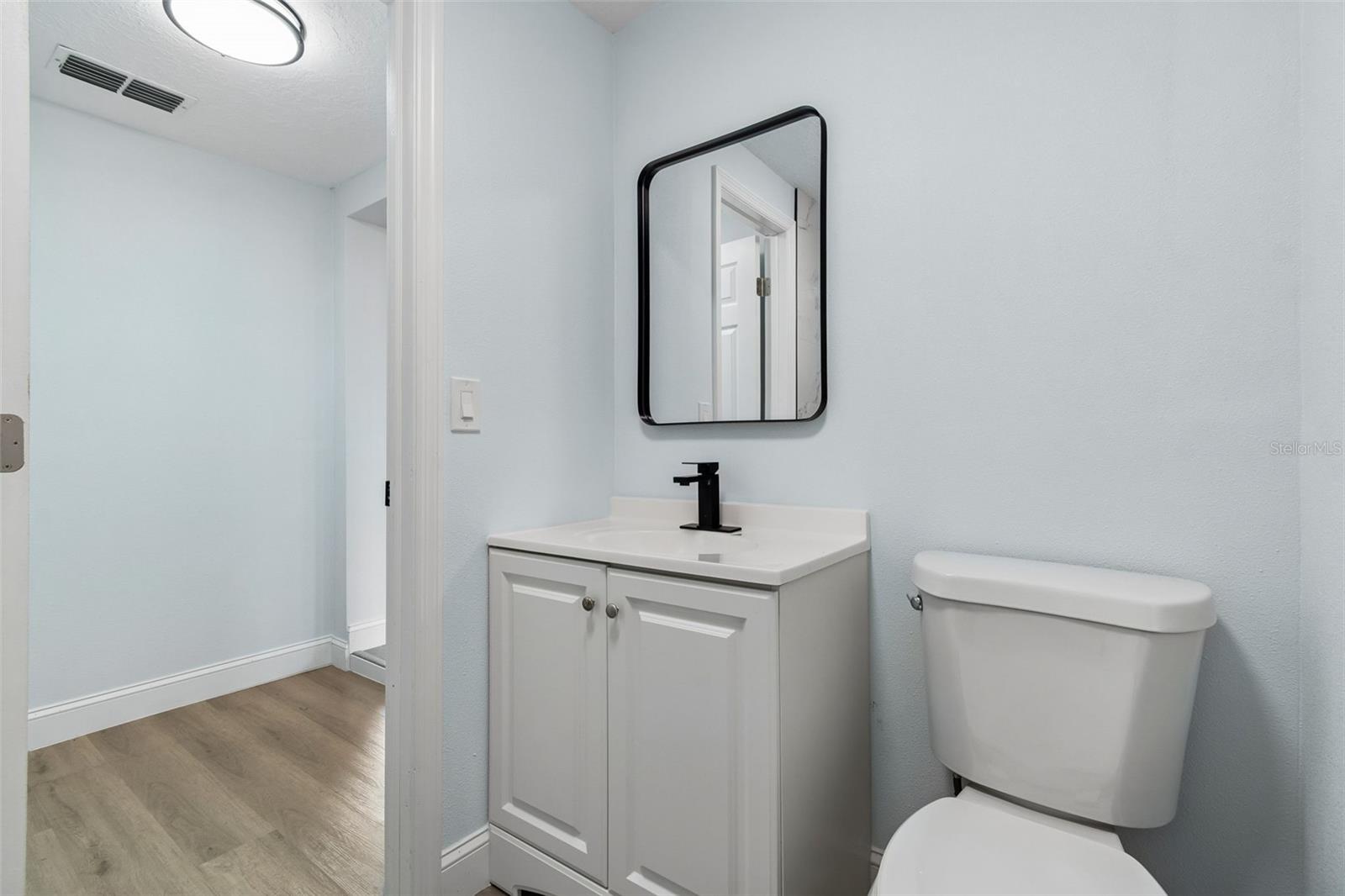 BEACON SQUARE - Residential