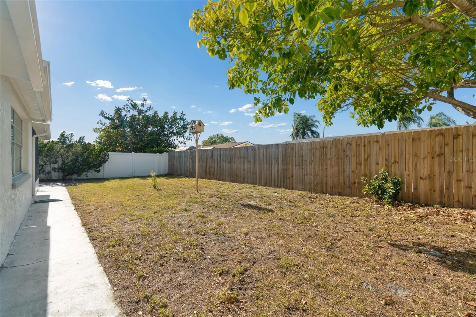 BEACON SQUARE - Residential
