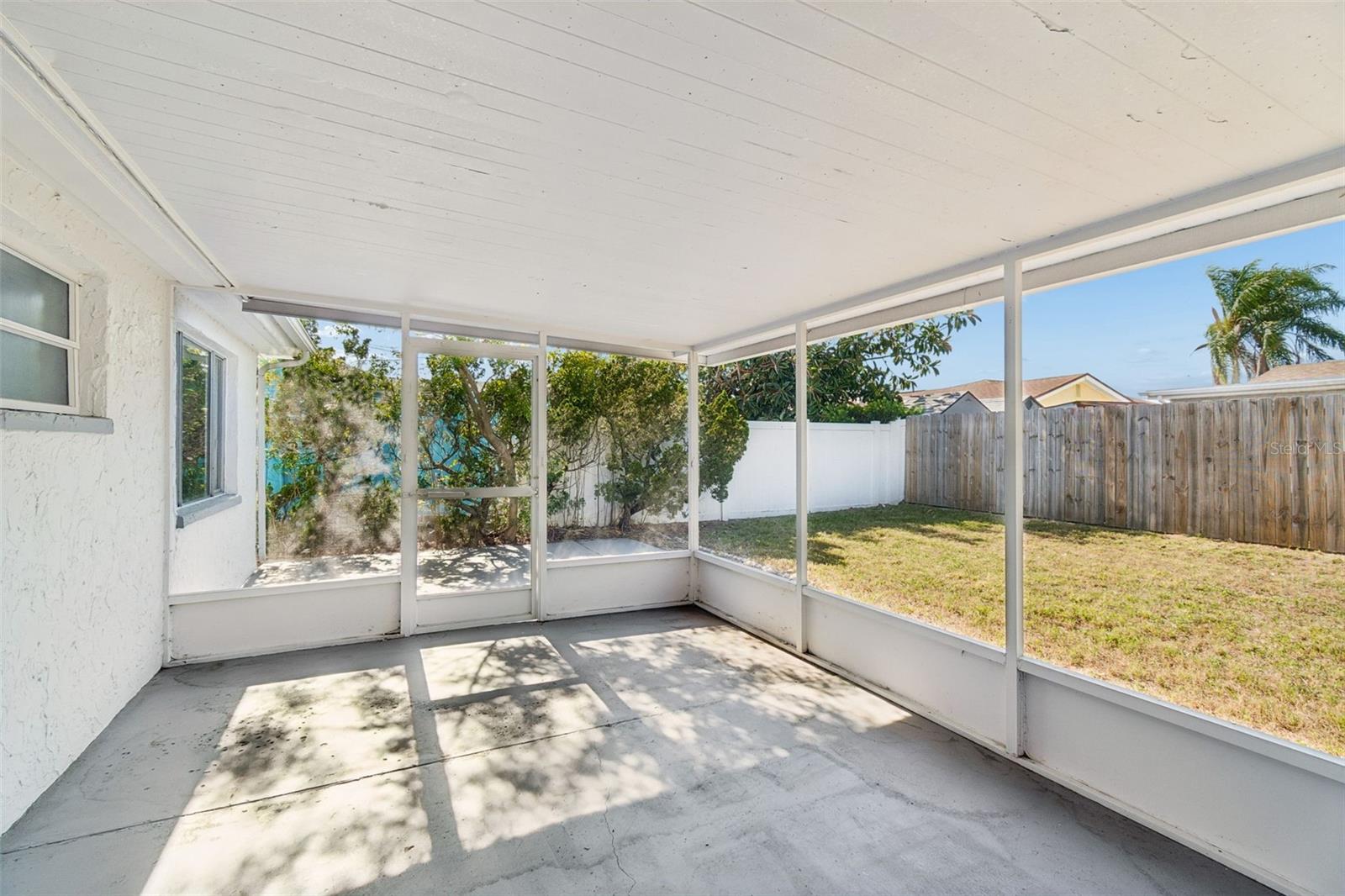 BEACON SQUARE - Residential