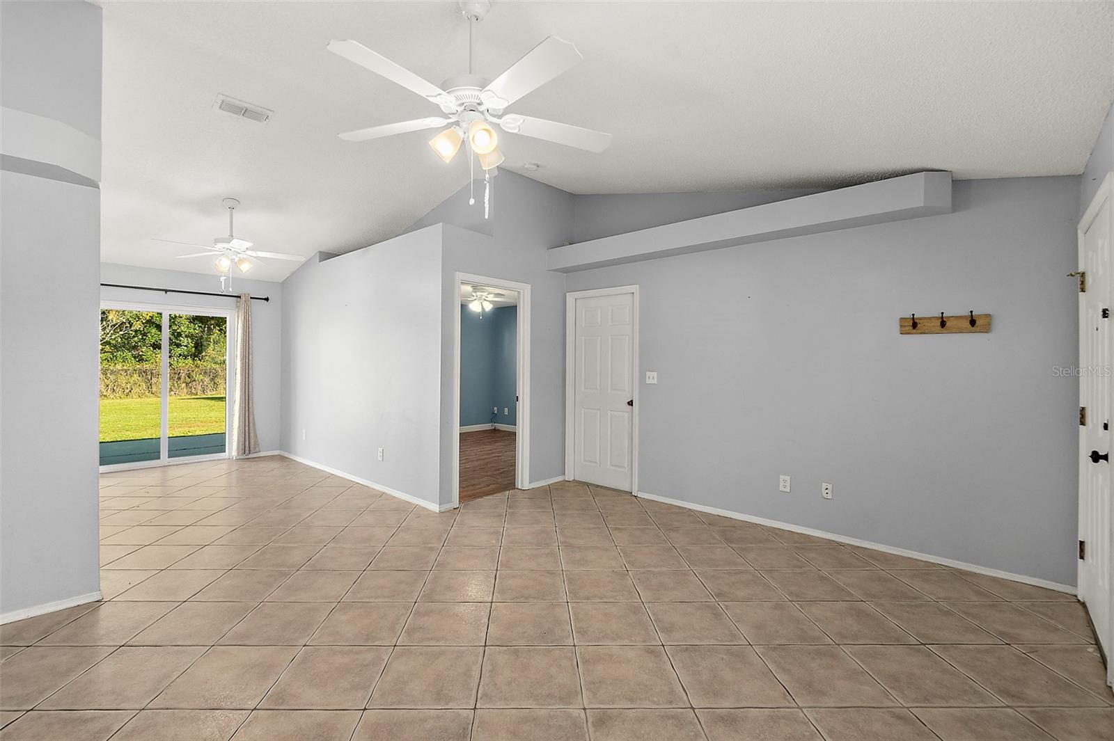 QUAIL HOLLOW - Residential