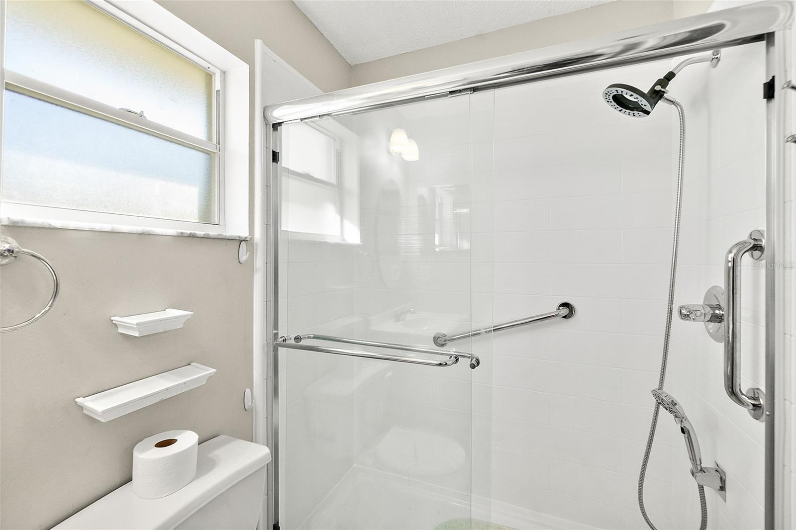 QUAIL HOLLOW - Residential