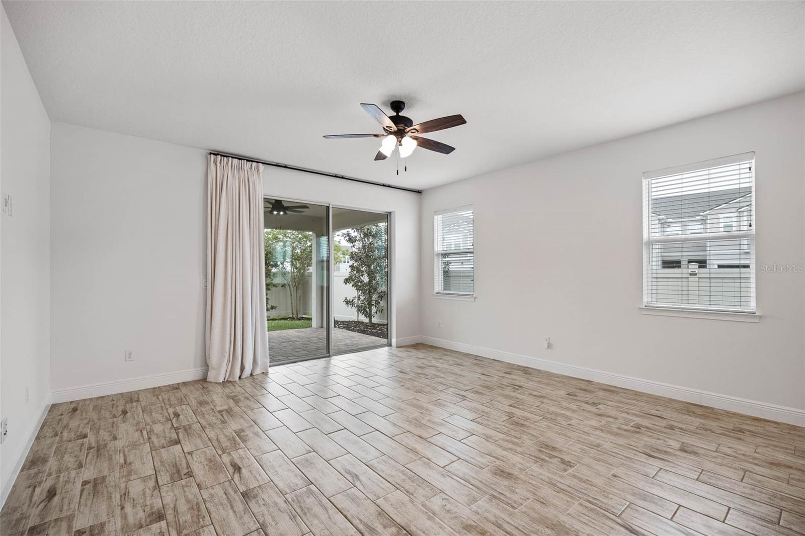 PARKVIEW/LONG LAKE RANCH PH 1A - Residential