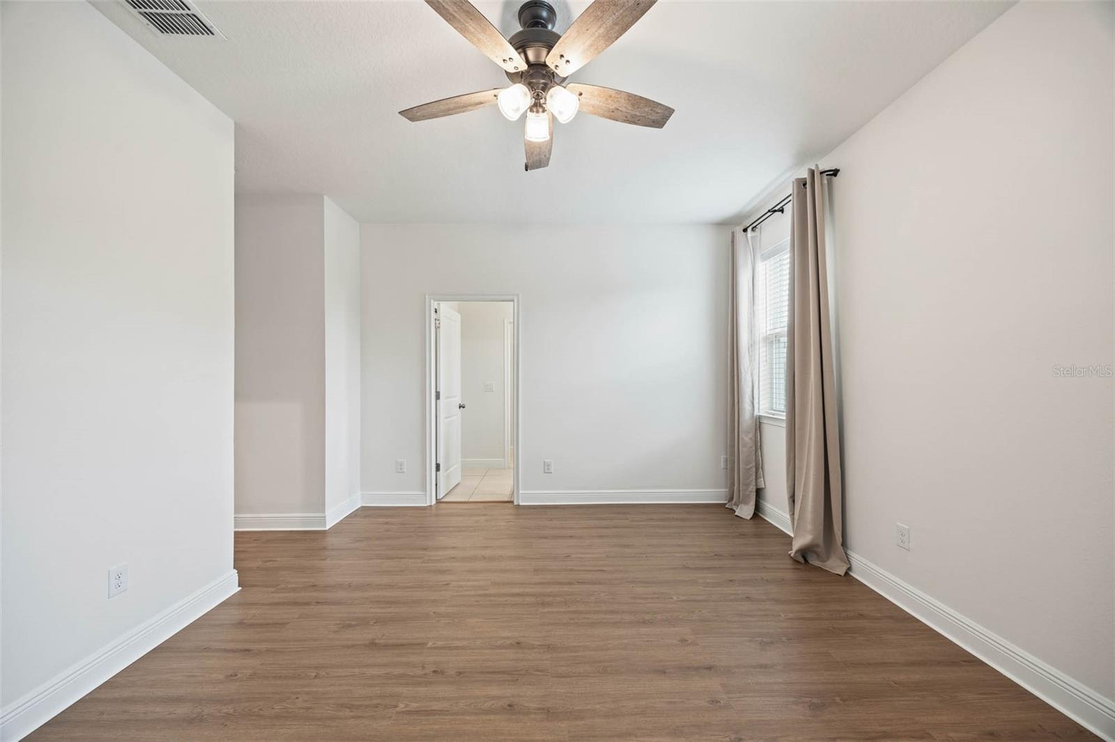 PARKVIEW/LONG LAKE RANCH PH 1A - Residential