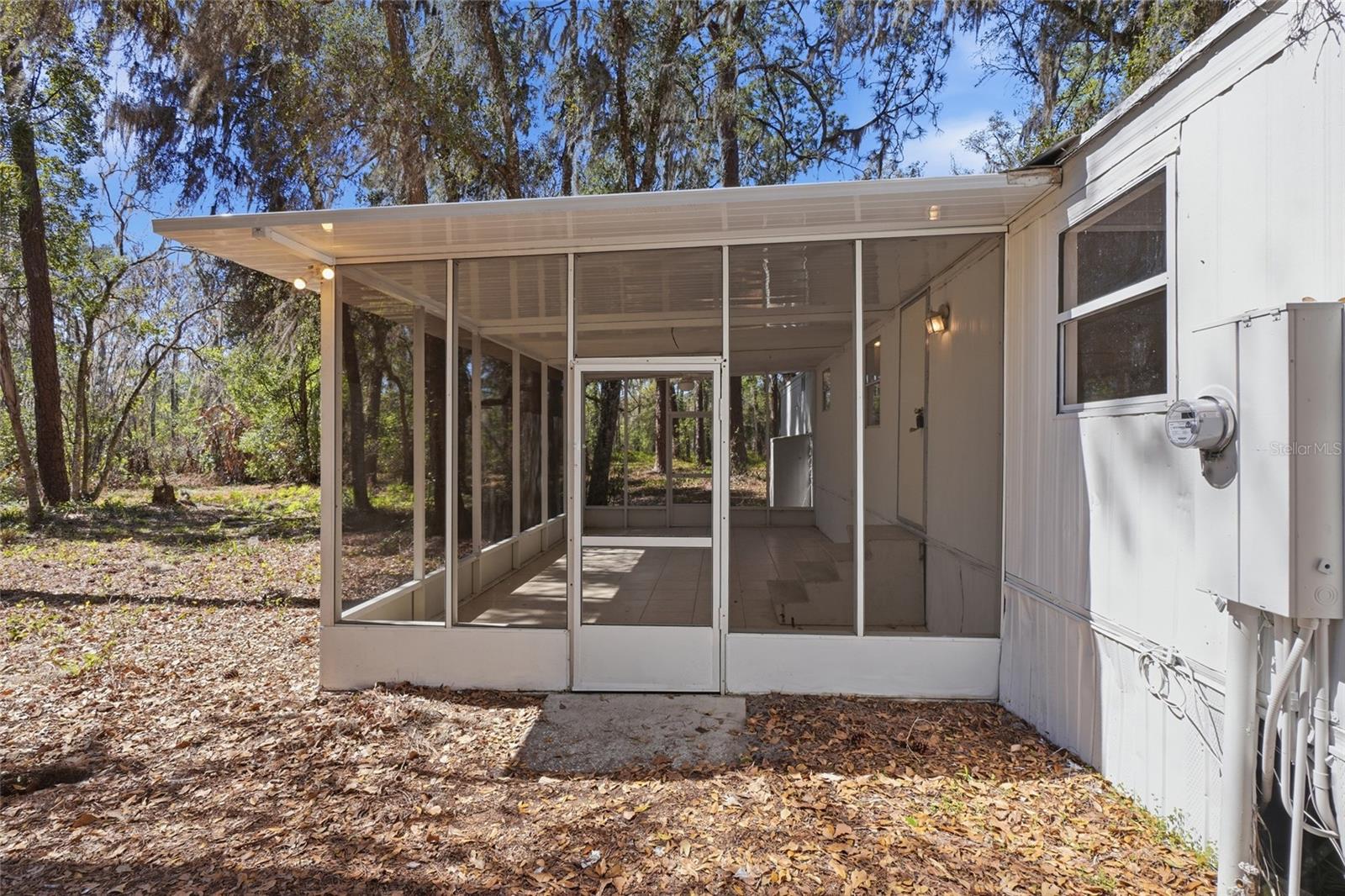 ACREAGE - Residential