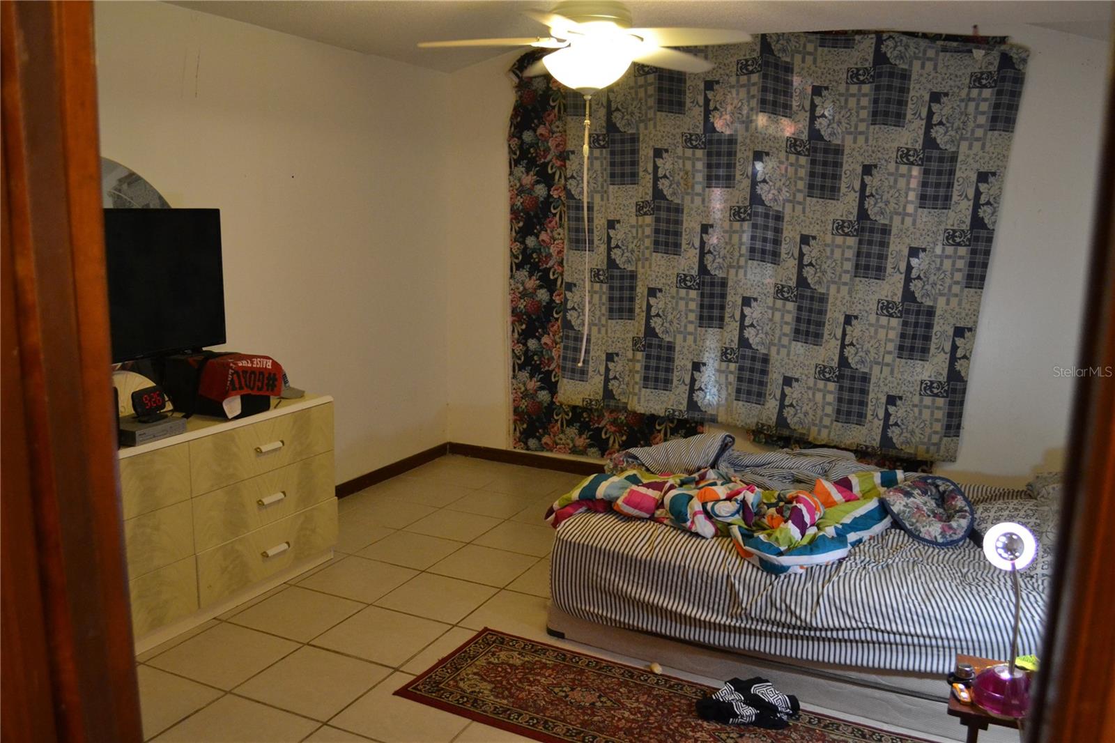 FLORIDA LAKE PARK PROP INC - Residential