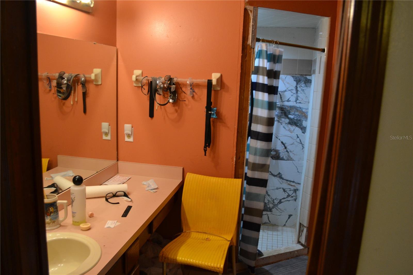 FLORIDA LAKE PARK PROP INC - Residential