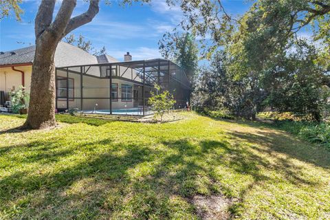 Tiny photo for 33025 Lake Bend Circle, Leesburg, FL 34788 (MLS # G5104697)