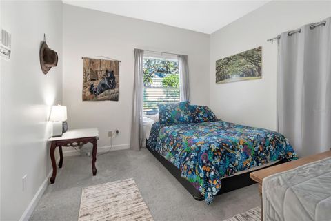 Tiny photo for 33025 Lake Bend Circle, Leesburg, FL 34788 (MLS # G5104697)