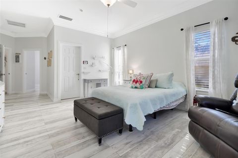 Tiny photo for 33025 Lake Bend Circle, Leesburg, FL 34788 (MLS # G5104697)