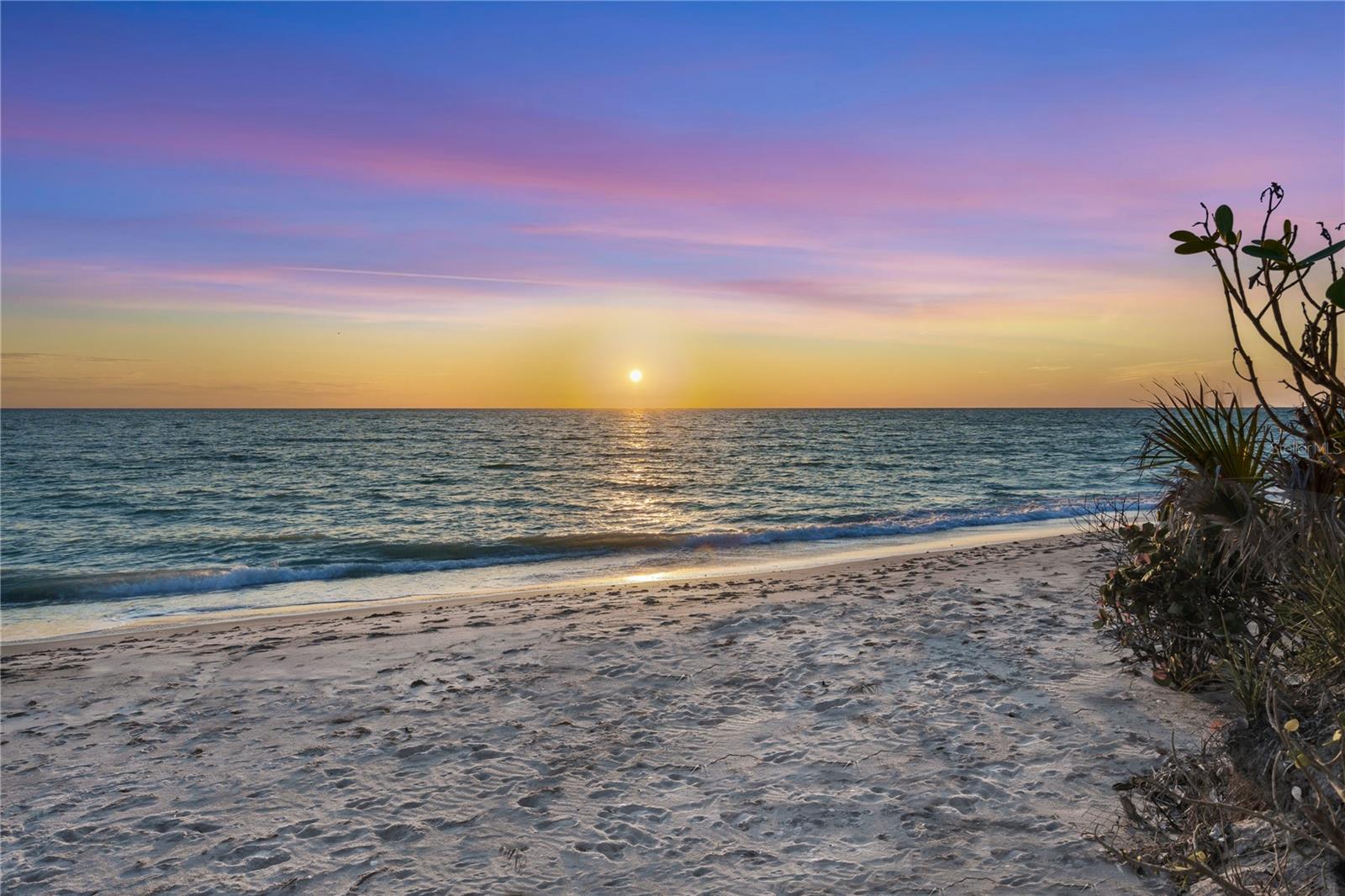 NORTH MANASOTA KEY - Land