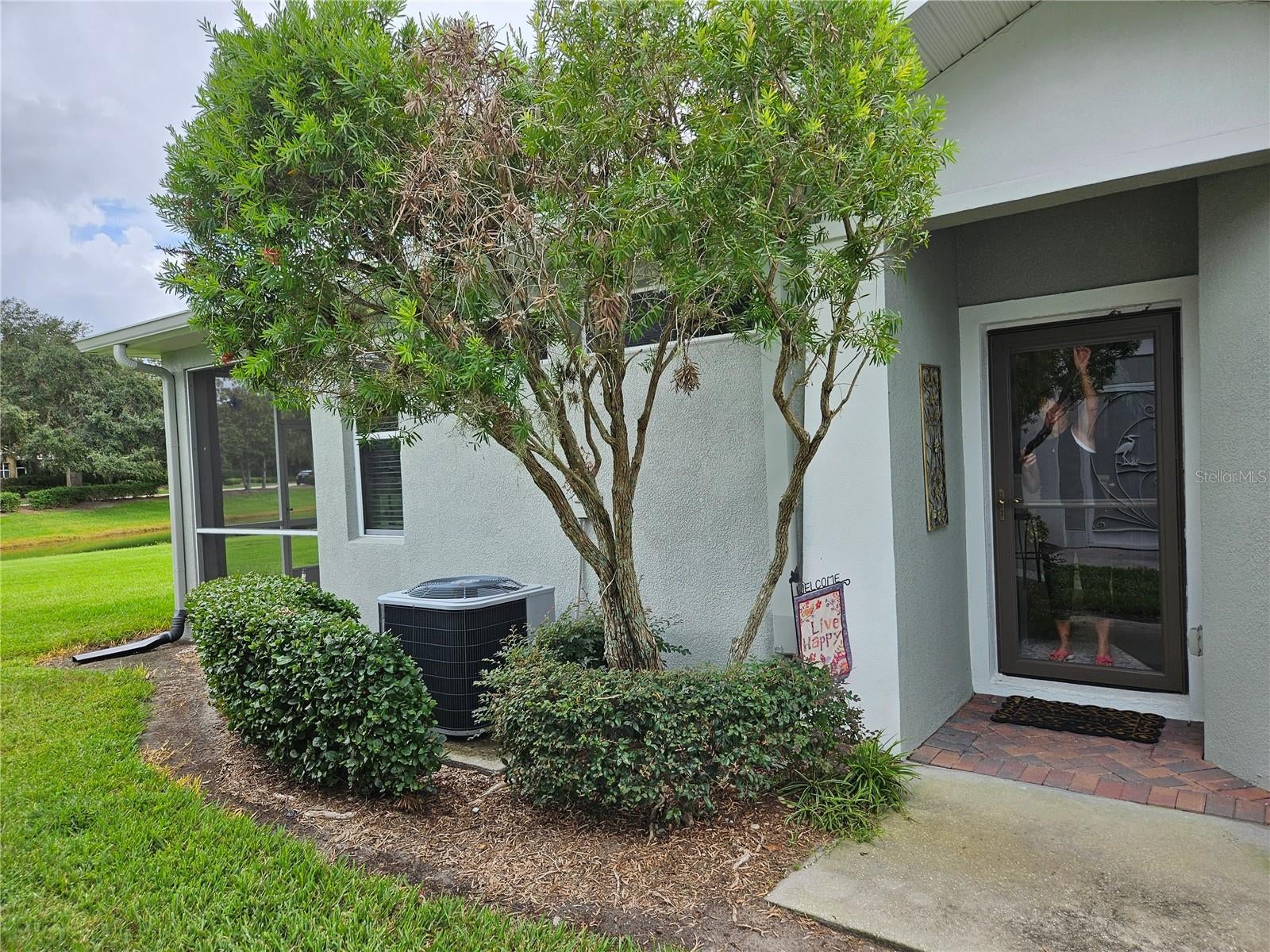 1215 LYNDHURST GREENS DRIVE .000