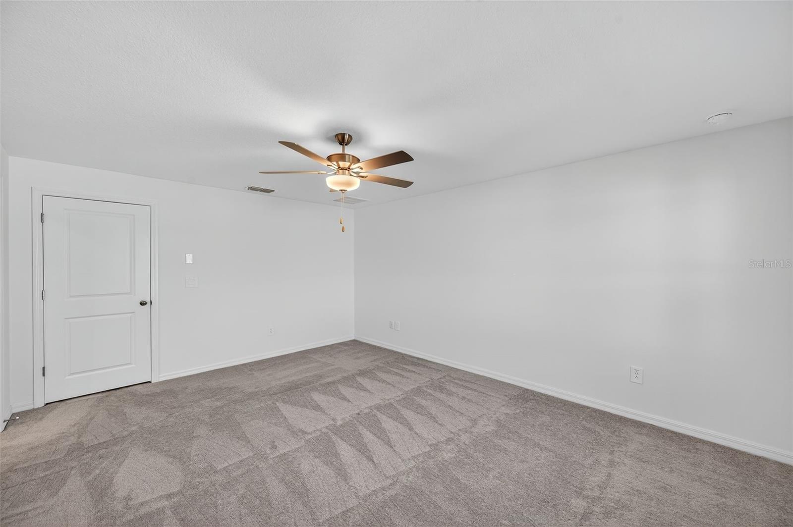 MIRADA PCLS 8A & 8B - Residential Lease