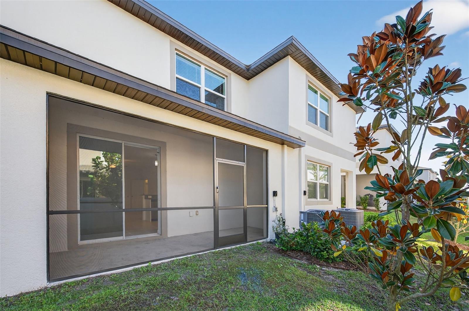 MIRADA PCLS 8A & 8B - Residential Lease