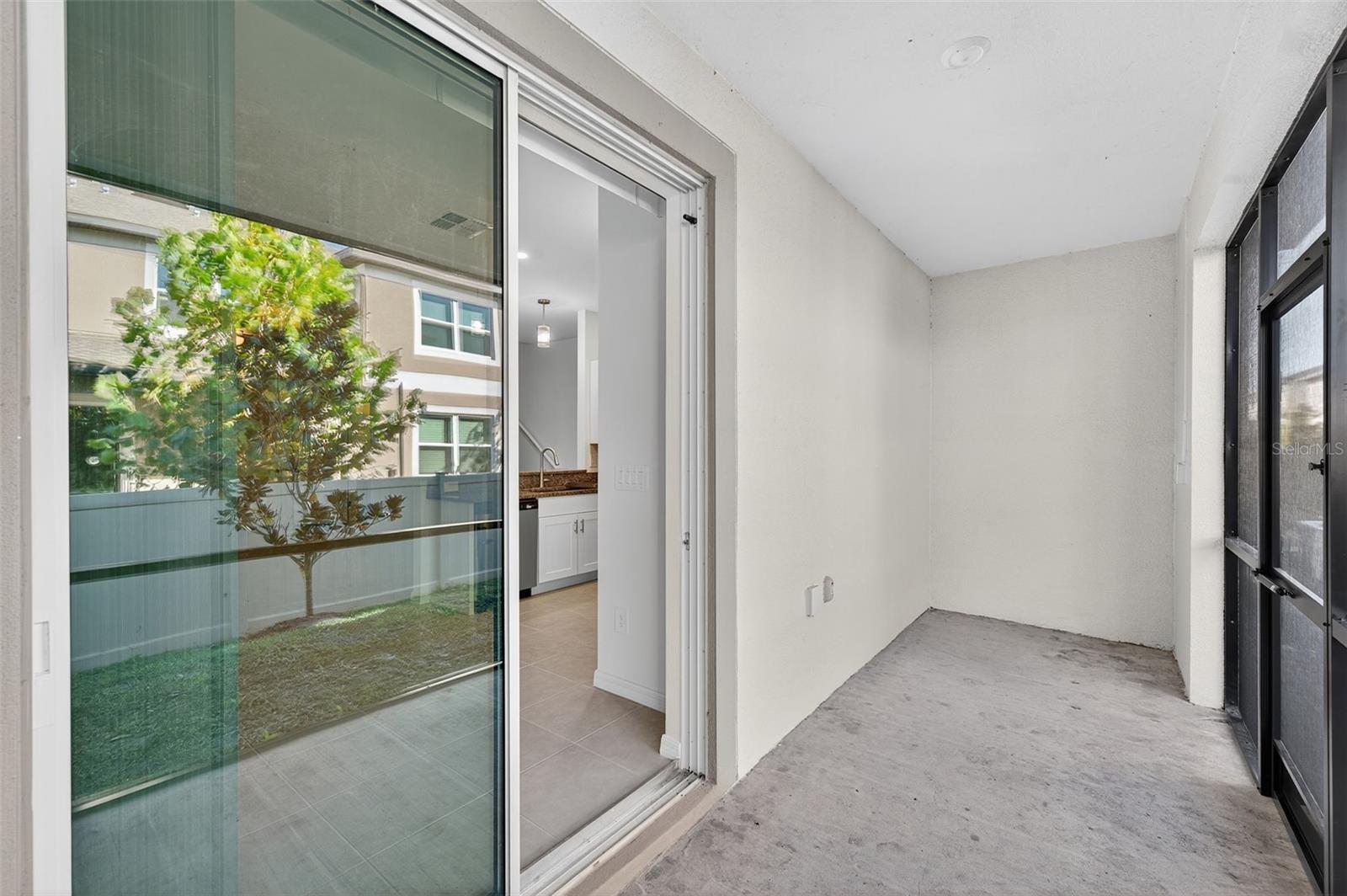 MIRADA PCLS 8A & 8B - Residential Lease