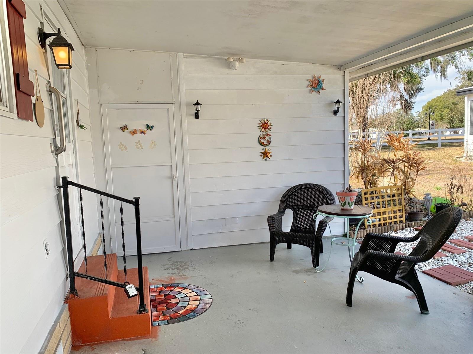 ZELLWOOD STATION - Residential