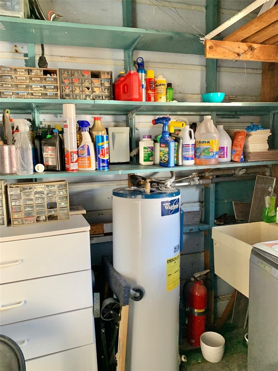 ZELLWOOD STATION - Residential