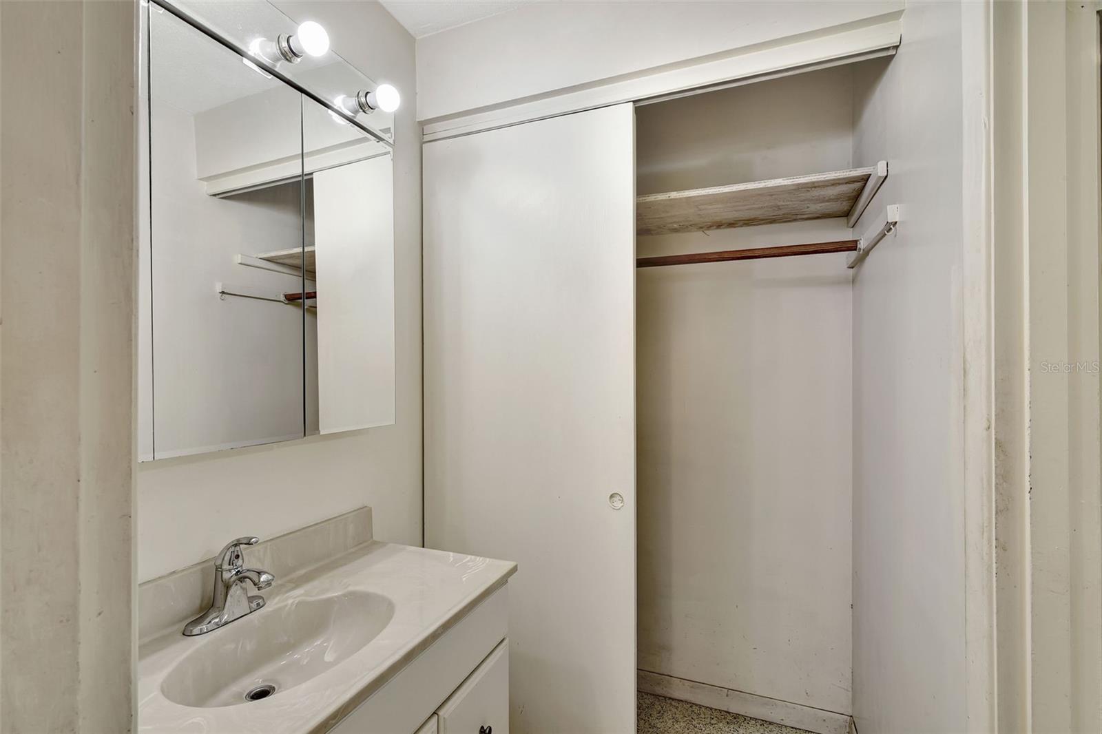 SUMMERFIELD - Residential