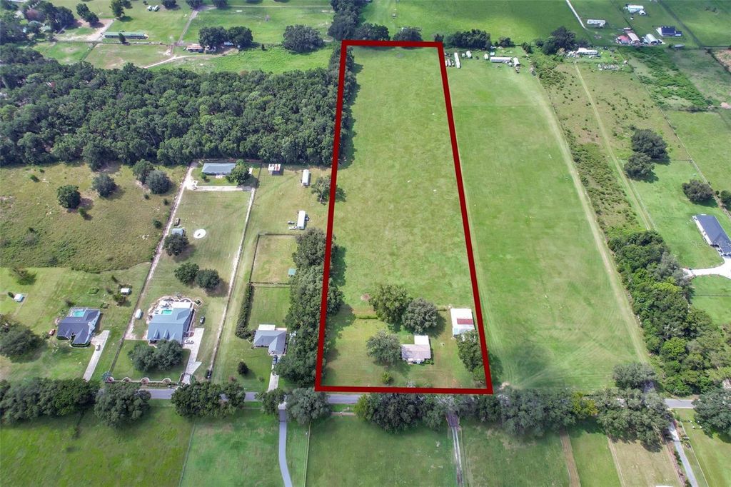 Photo of 1000 SE 155th Street, Summerfield, FL 34491 (MLS # O6383773)