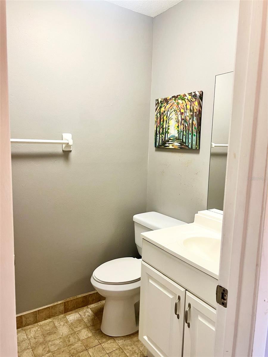 RAINTREE VILLAGE CONDO N - Residential