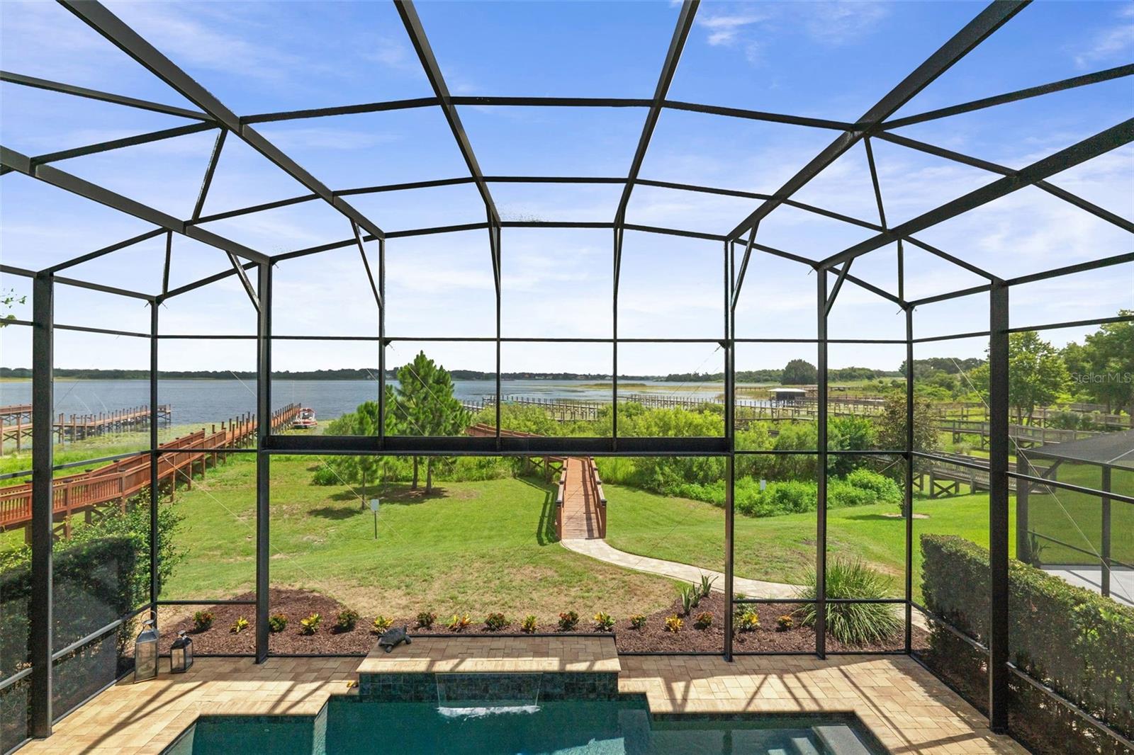 3462 SHALLOW COVE LANE