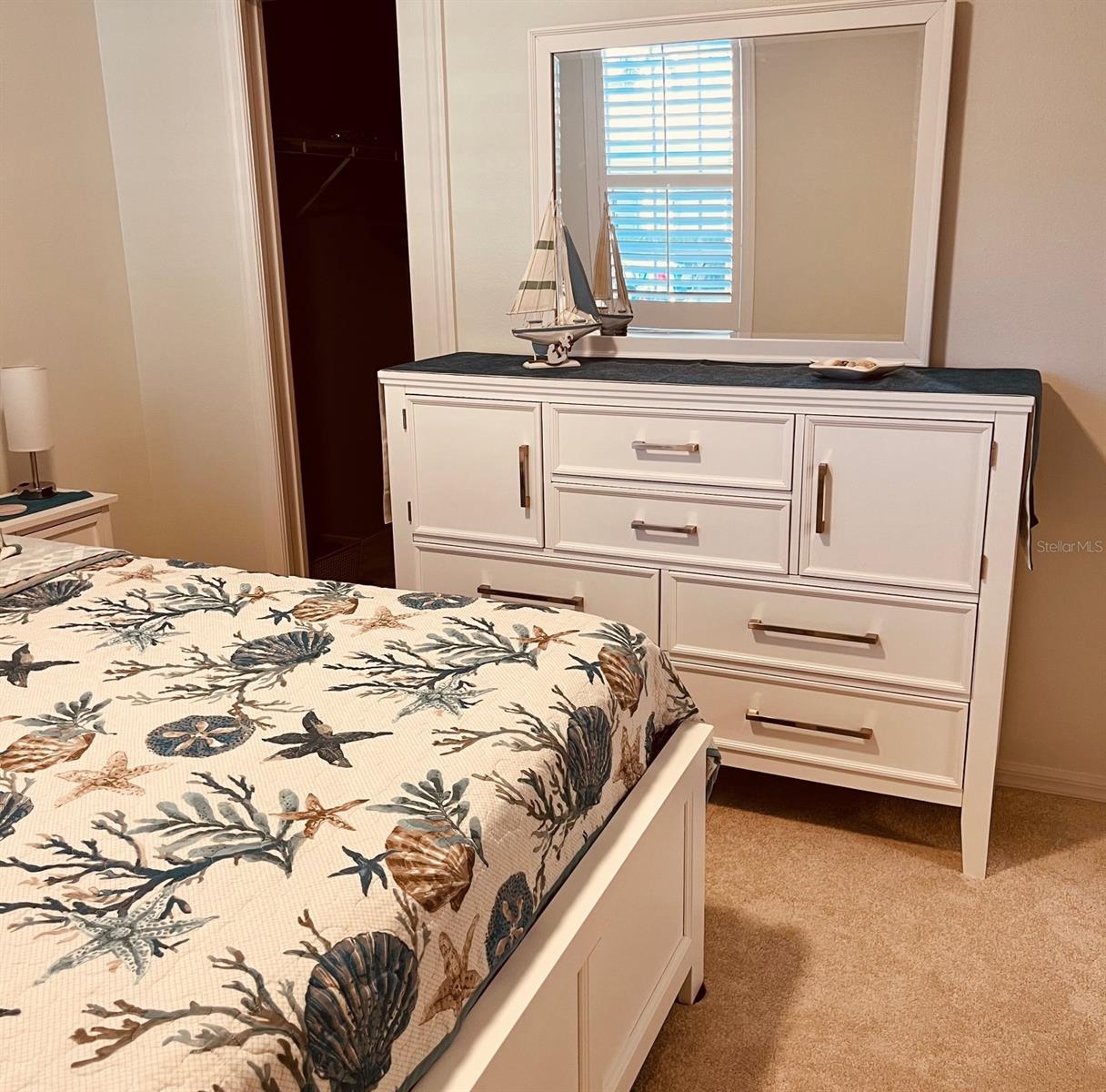 PINESTONE AT PALMER RANCH - Residential Lease