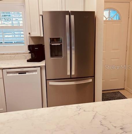 PINESTONE AT PALMER RANCH - Residential Lease