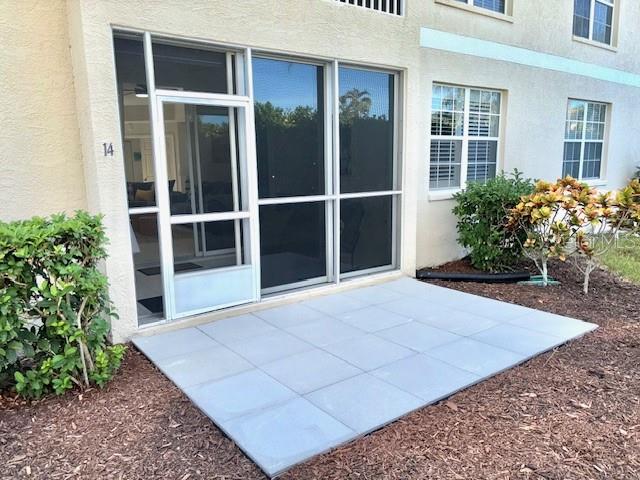 PINESTONE AT PALMER RANCH - Residential Lease