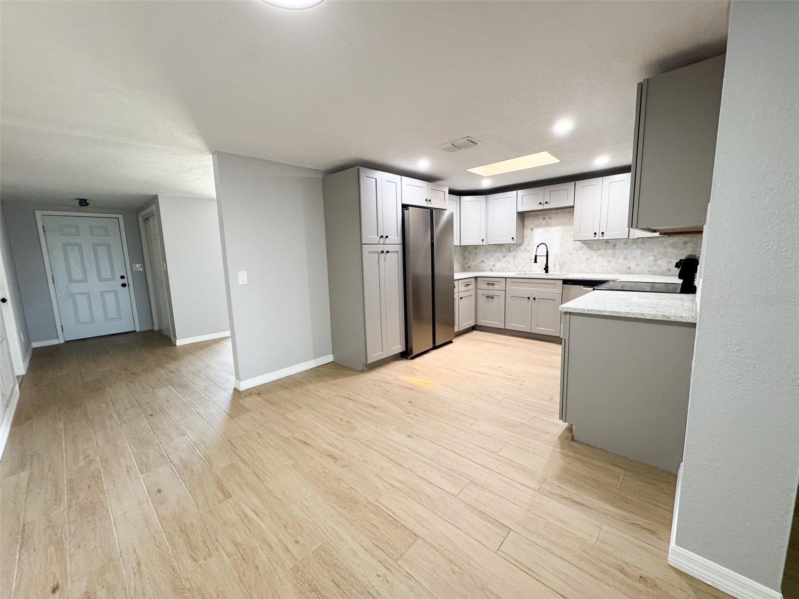 ARISTIDA PH 02B - Residential
