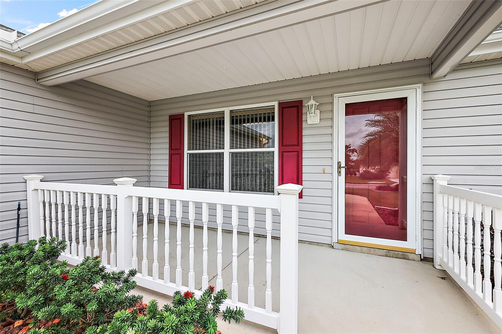 1268 CAMERO DRIVE