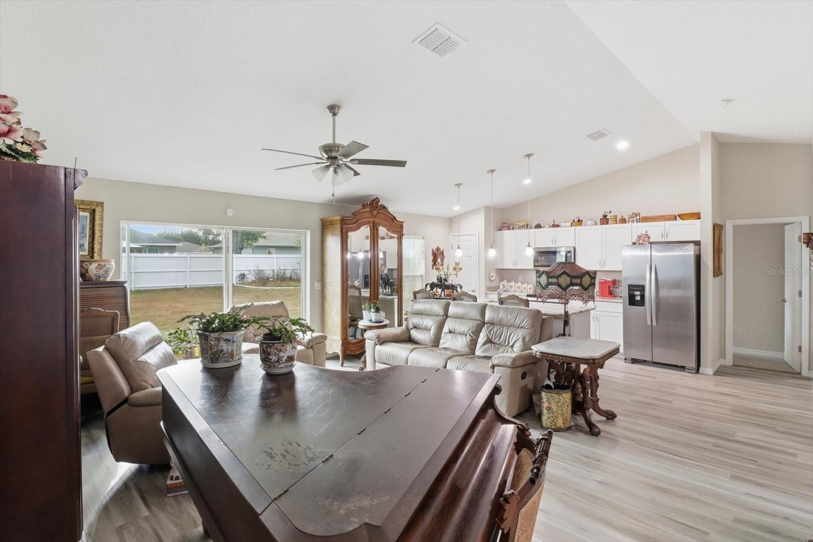 DUNNELLON OAKS - Residential