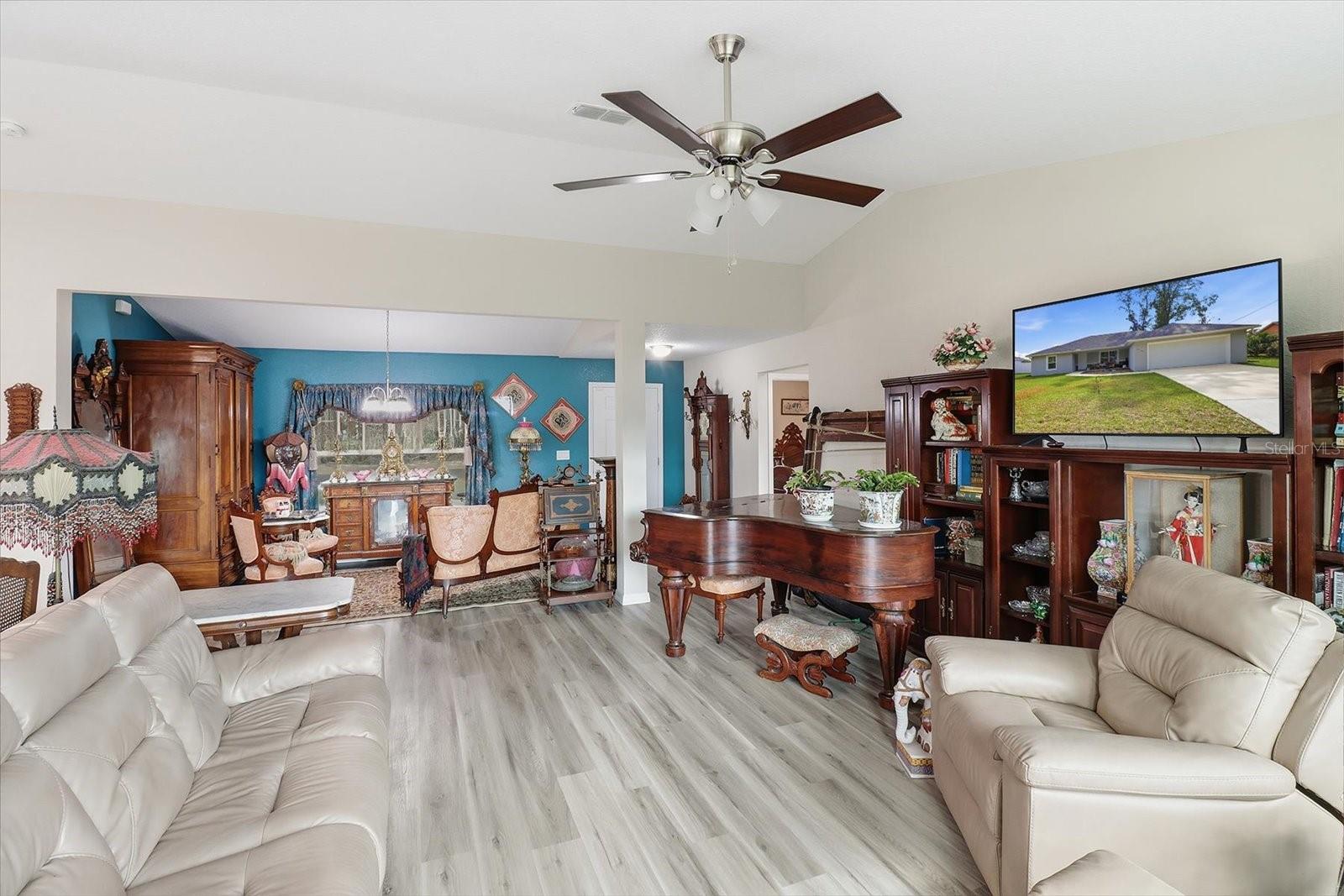 DUNNELLON OAKS - Residential