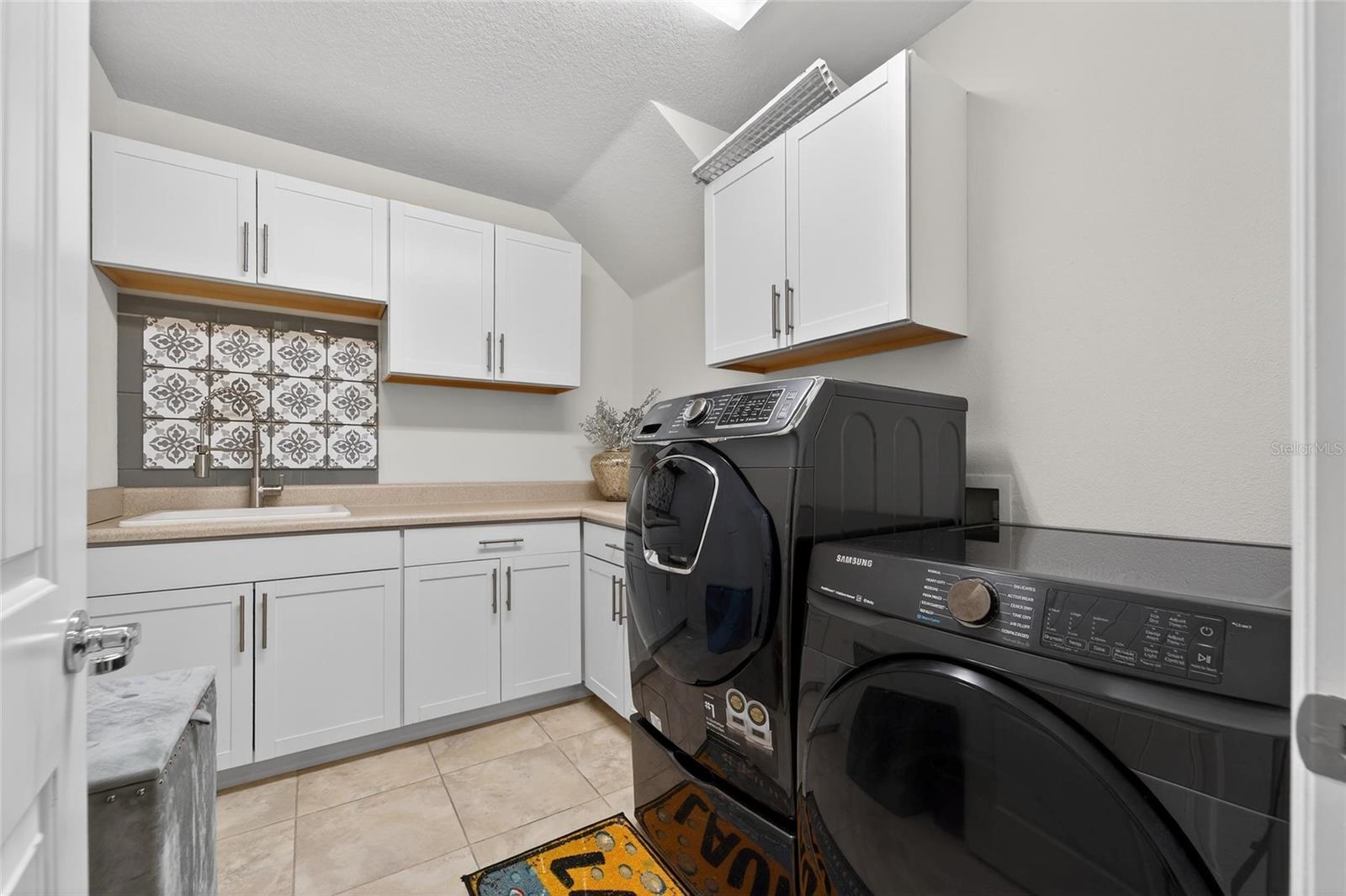 SOUTH FORK - Residential