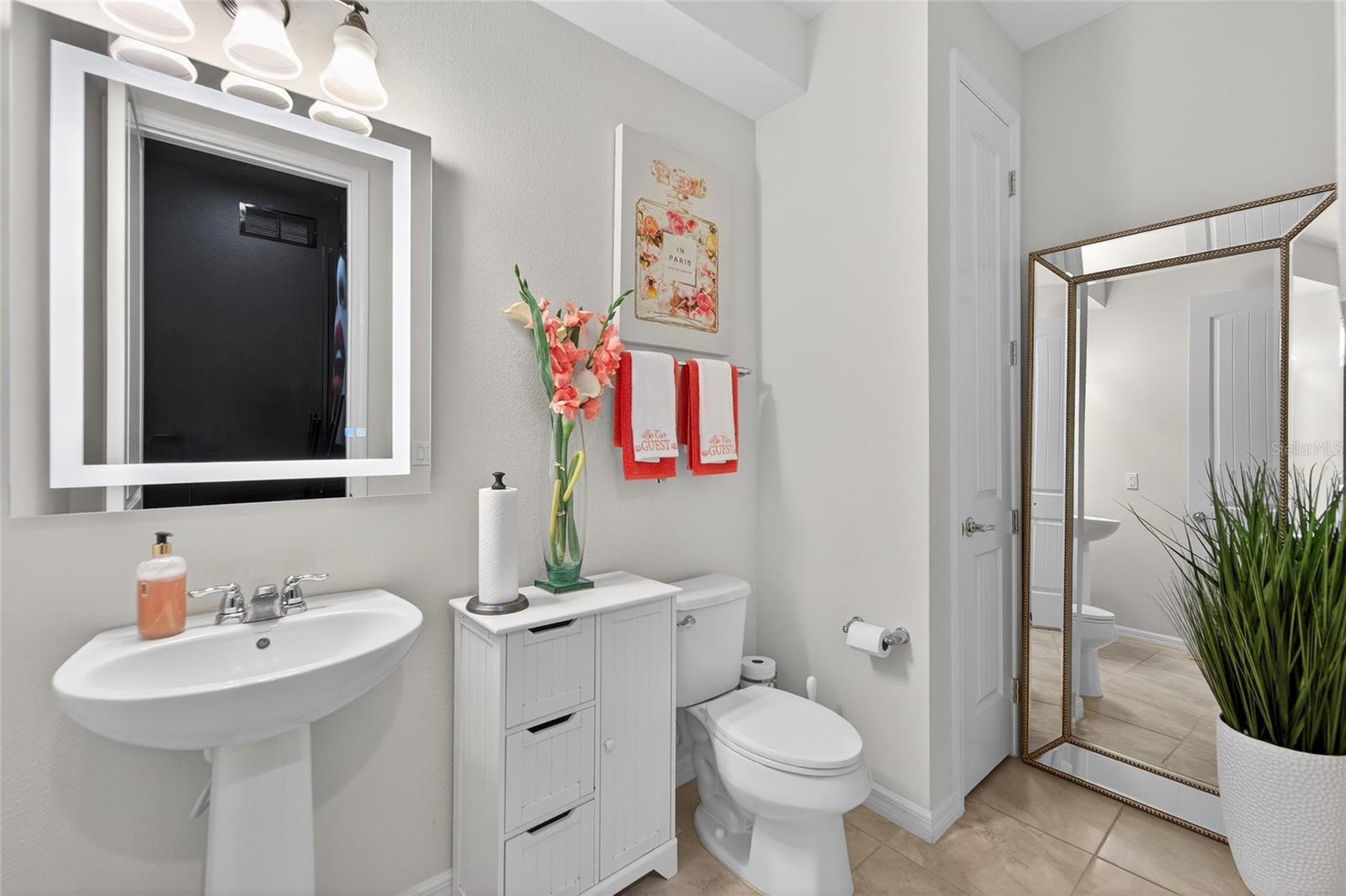 SOUTH FORK - Residential