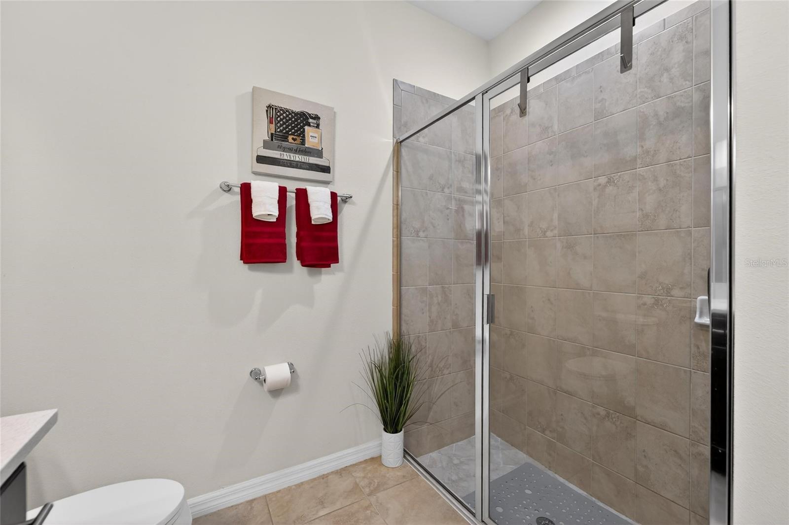 SOUTH FORK - Residential