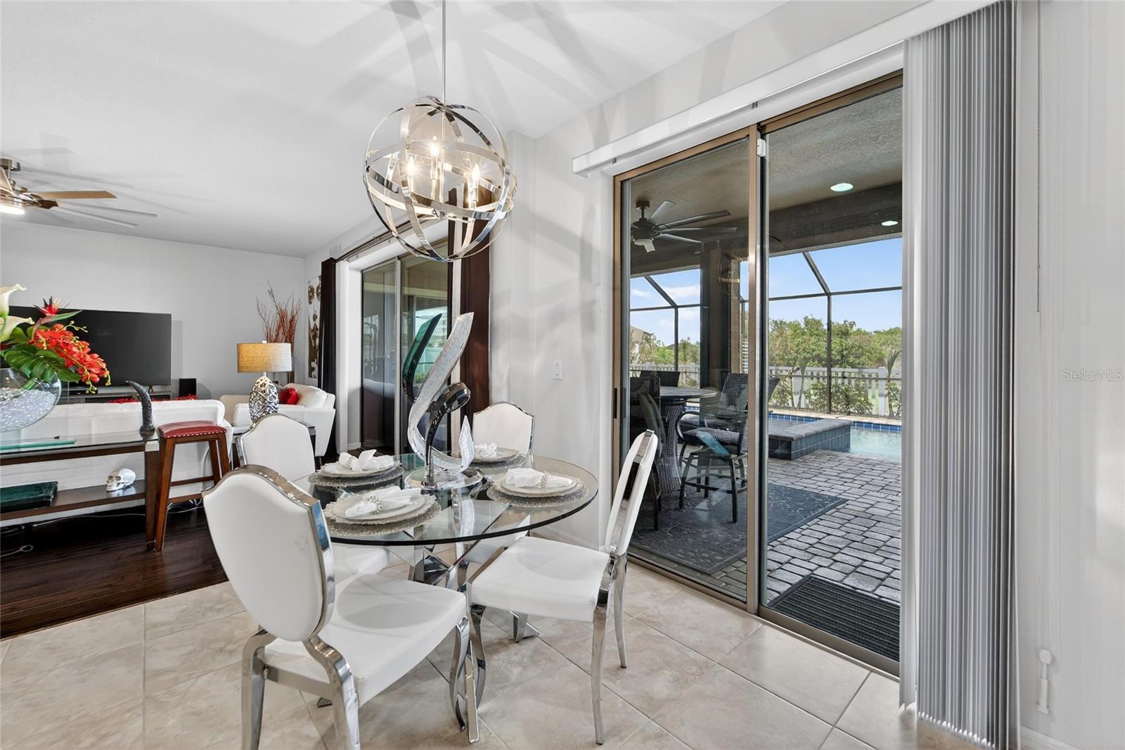 SOUTH FORK - Residential