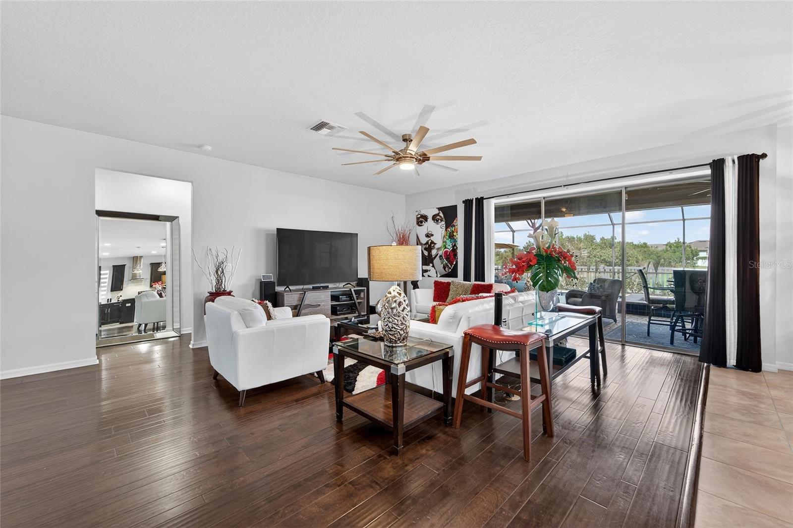 SOUTH FORK - Residential