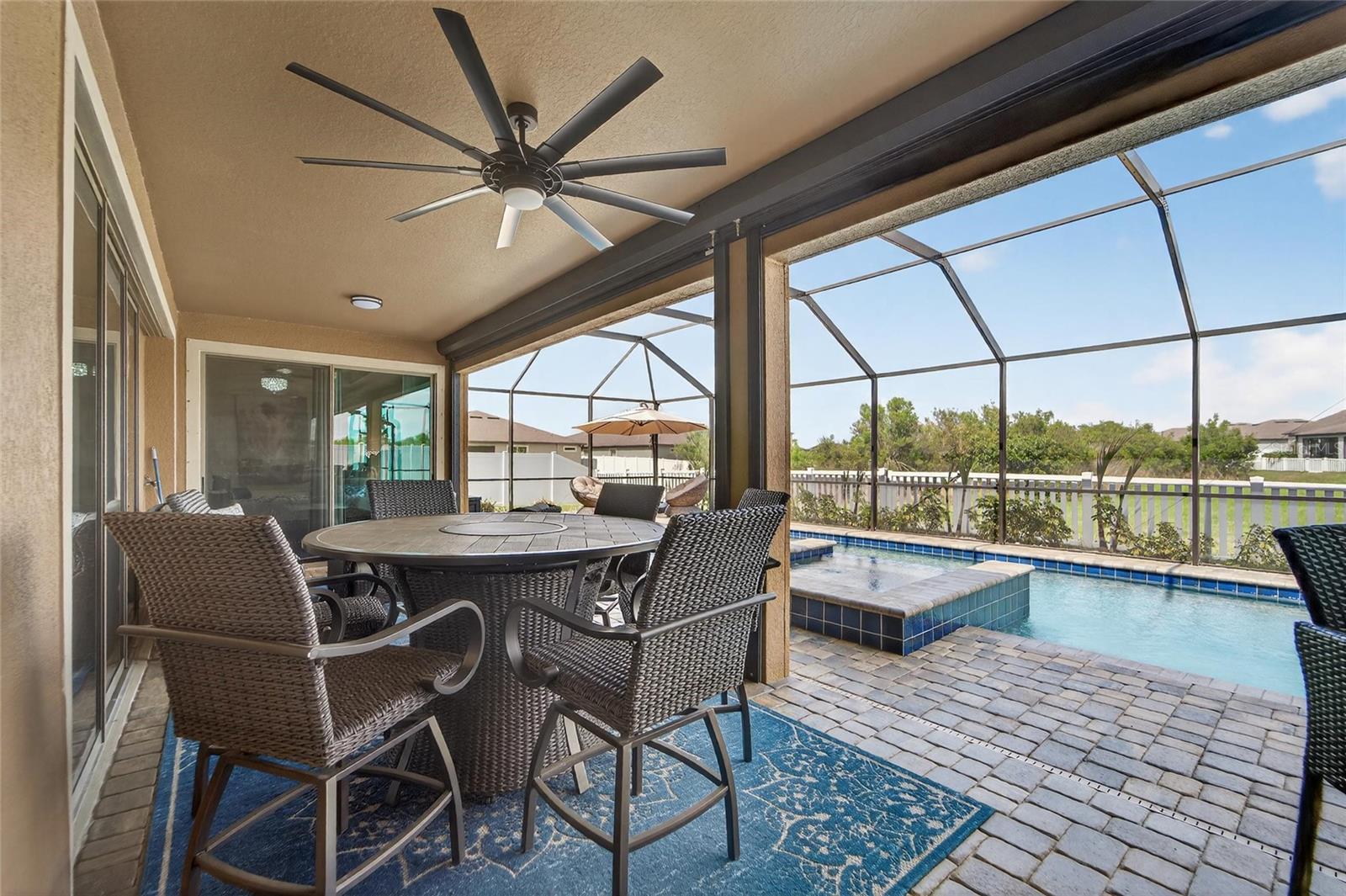 SOUTH FORK - Residential