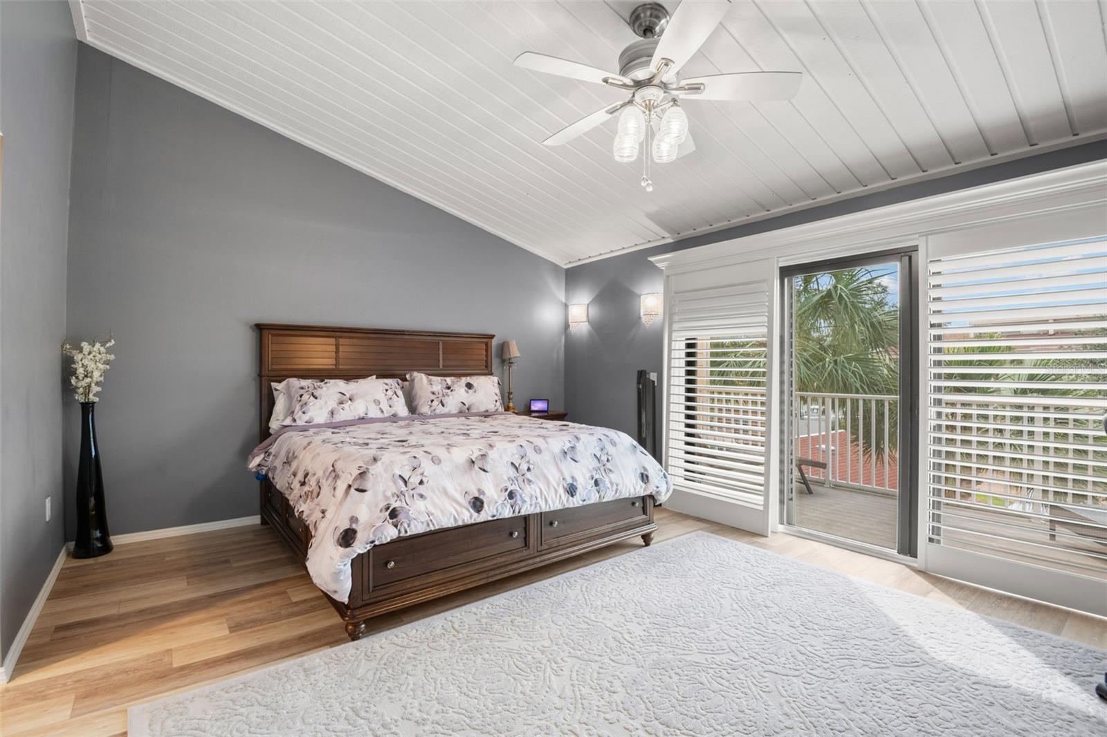 VILLAGE OF PARADISE ISLAND - Residential