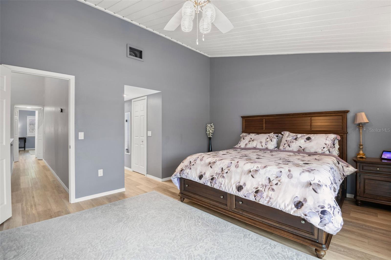 VILLAGE OF PARADISE ISLAND - Residential