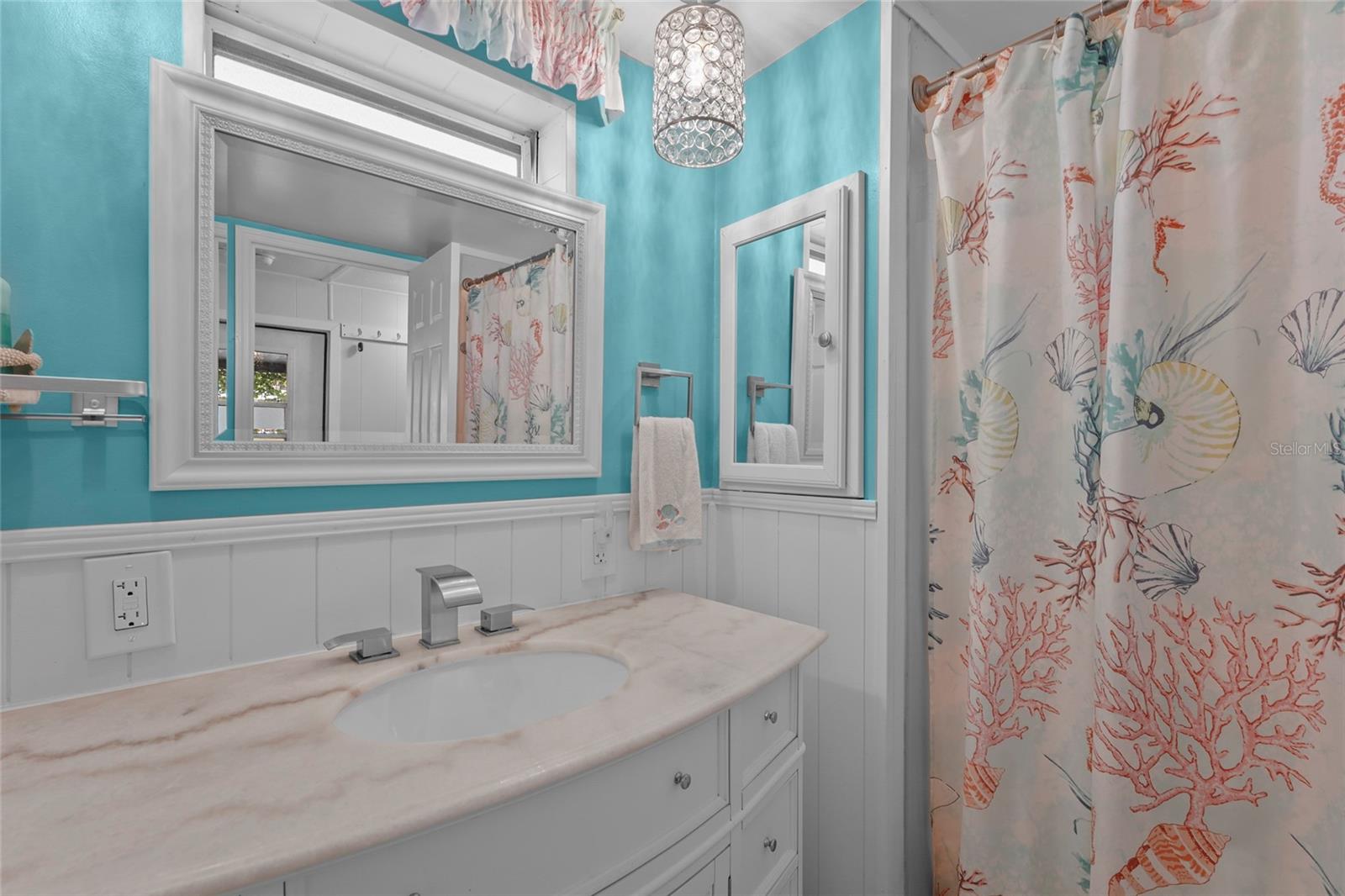 TRI-PAR ESTATES - Residential